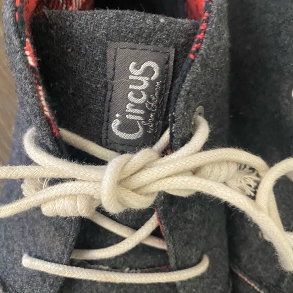 Women’s Sam Edelman Circus Gray Wool Booties Size 9 - Picture 3 of 5